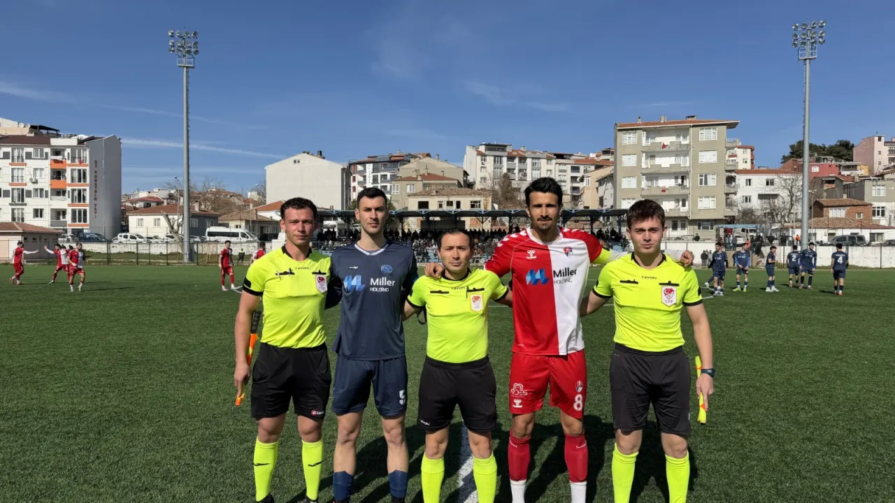Çanakkalespor Geliboluspor’u 3-1 Mağlup Etti: Yenilmezlik Serisi 18 Maça Çıktı