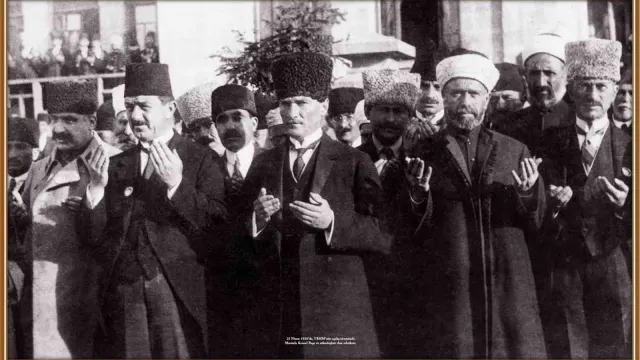 Çanakkale’yi TBMM’de Temsil Eden 92 İsim Bu Sergide Yaşatılıyor