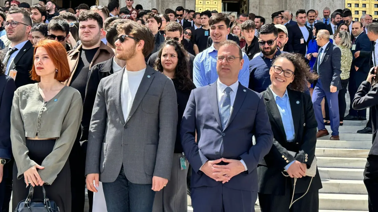 İYİ Parti Grup Toplantısına Çanakkale Damgası