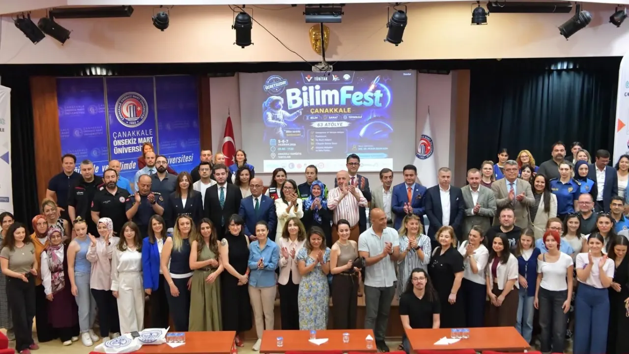 ÇOMÜ’de TÜBİTAK 4007 Bilimfest Çanakkale Projesi Tanıtıldı