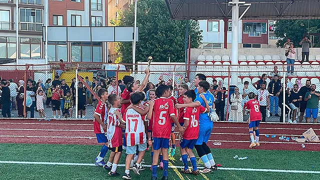 Çanakkalespor’un Minik Futbolcularından Büyük Başarı